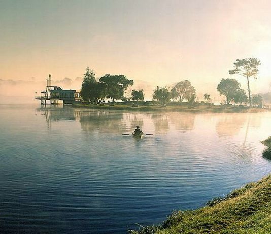 Hồ Than Thở Đà Lạt  